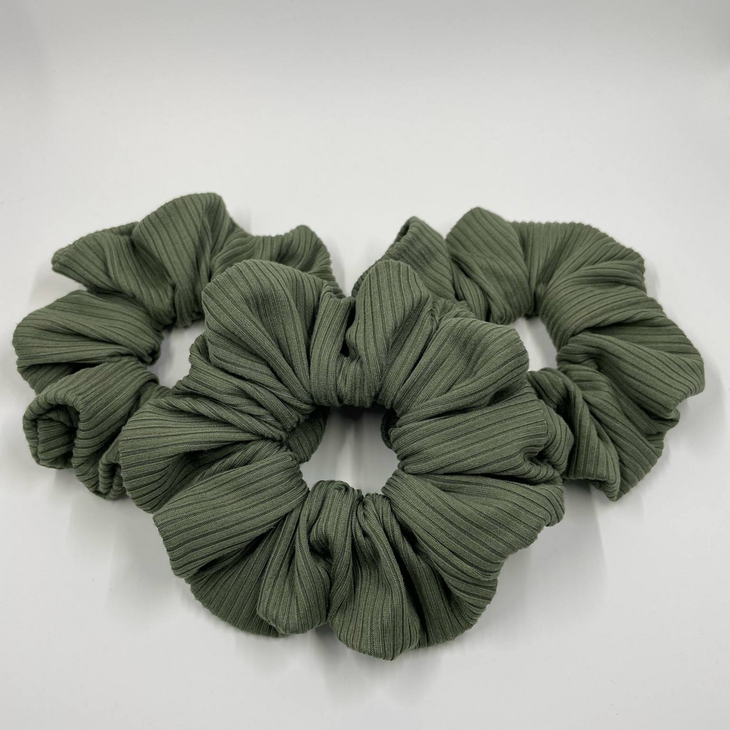 THE MARTINI GREENIE HAIR SCRUNCHIE