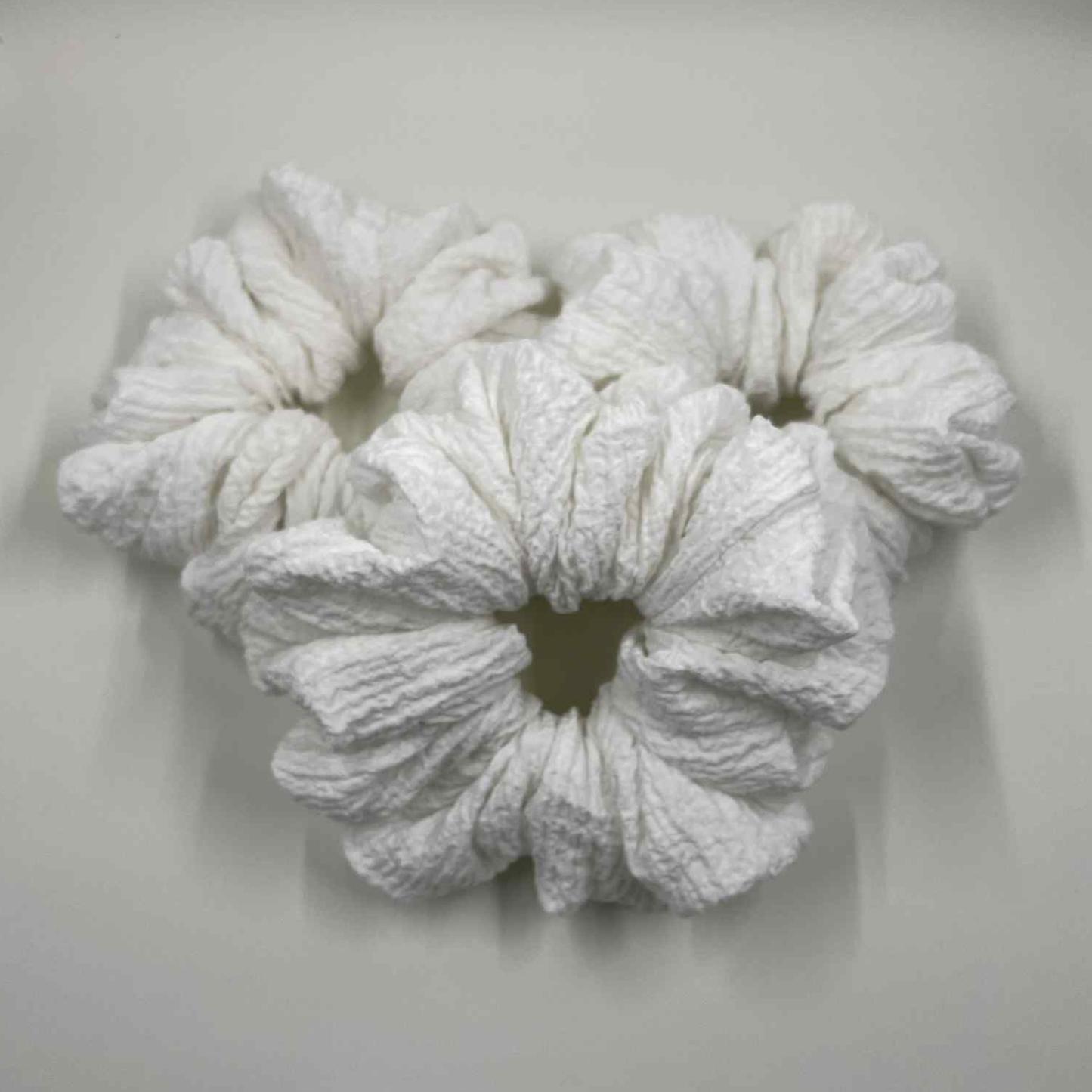 THE EVEREST XL HAIR SCRUNCHIE