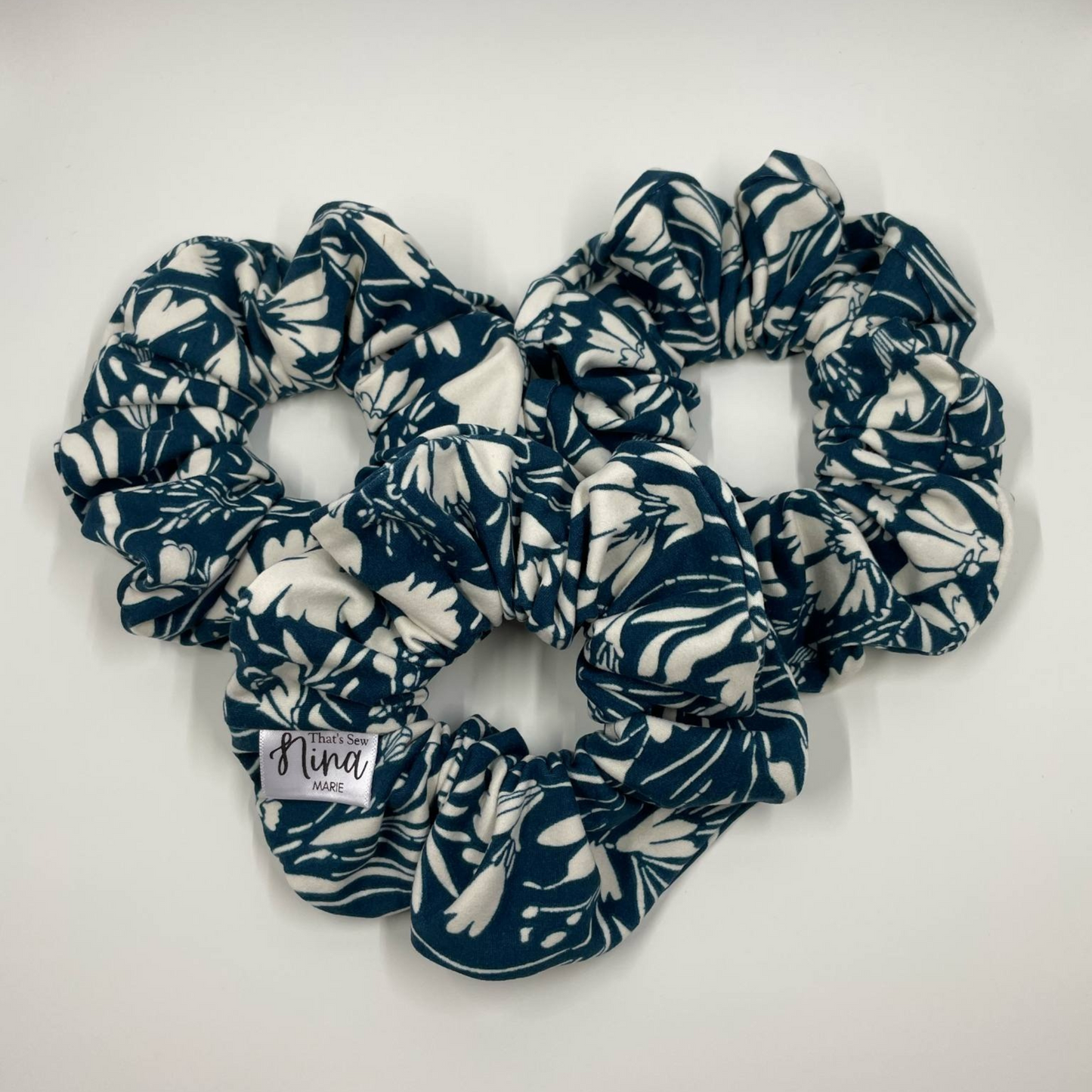TILLY'S TRUE-BLUE TEAL HAIR SCRUNCHIE