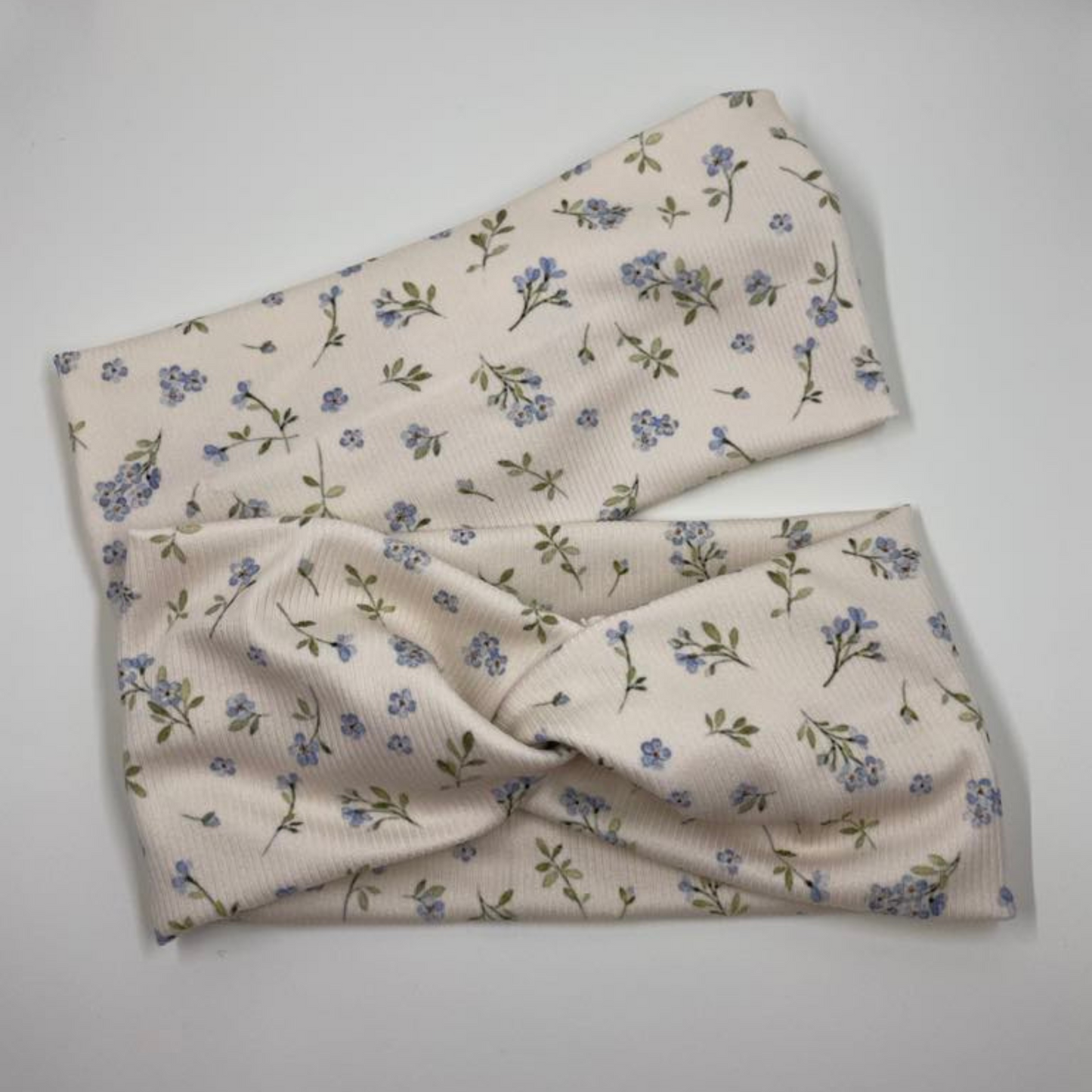 THE VIOLETS ON CREAM HEADBAND