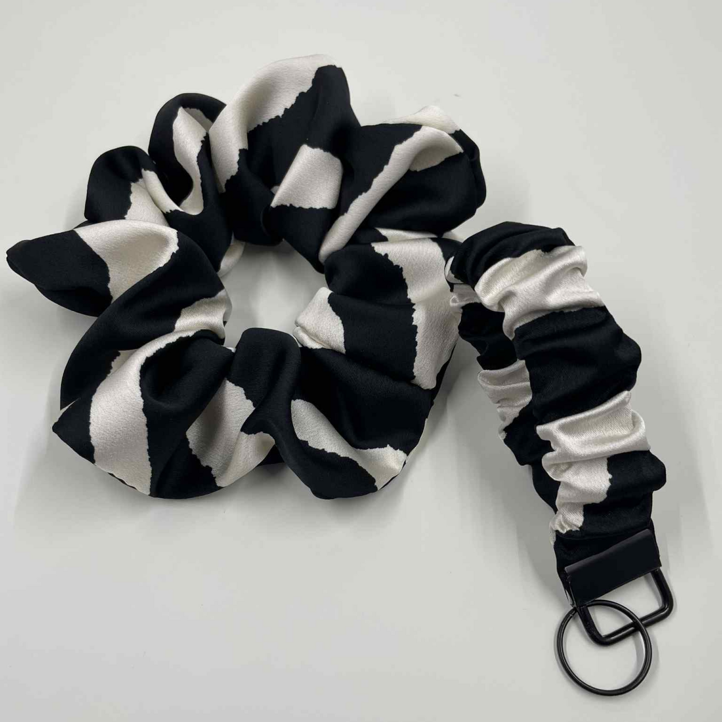 THE ZELDA ZEBRA SCRUNCHIE KEYCHAIN