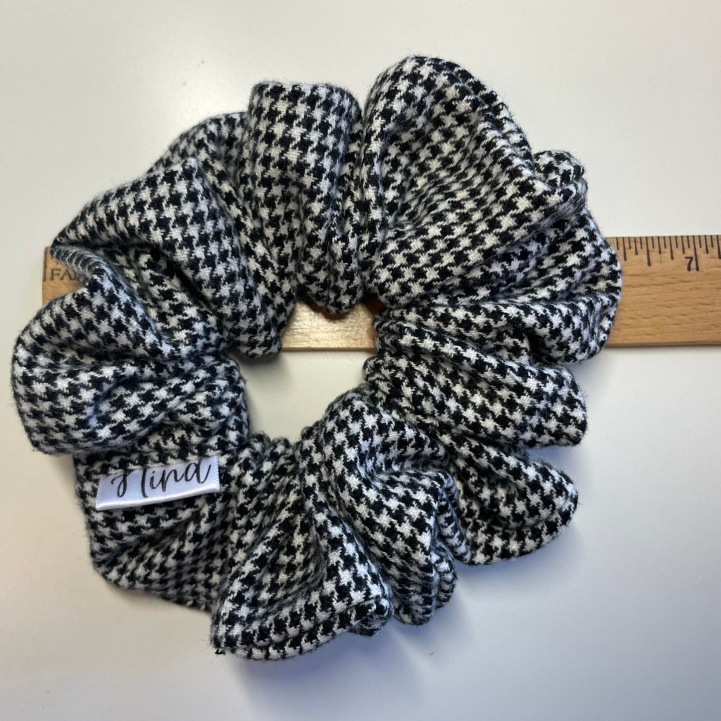 THE EDWINA XL HAIR SCRUNCHIE