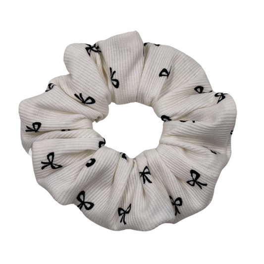 THE BONITA'S BOW-MANCE HAIR SCRUNCHIE