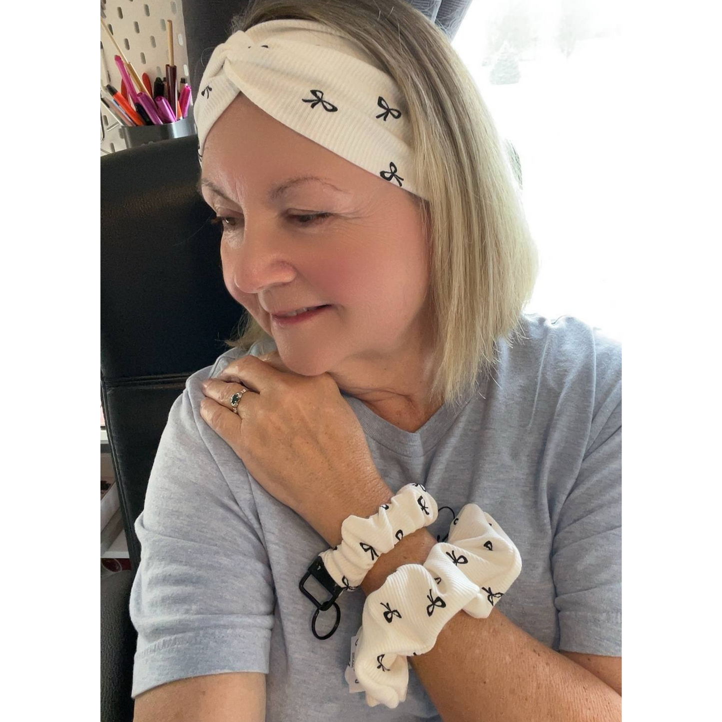 THE BONITA'S BOW-MANCE SCRUNCHIE KEYCHAIN