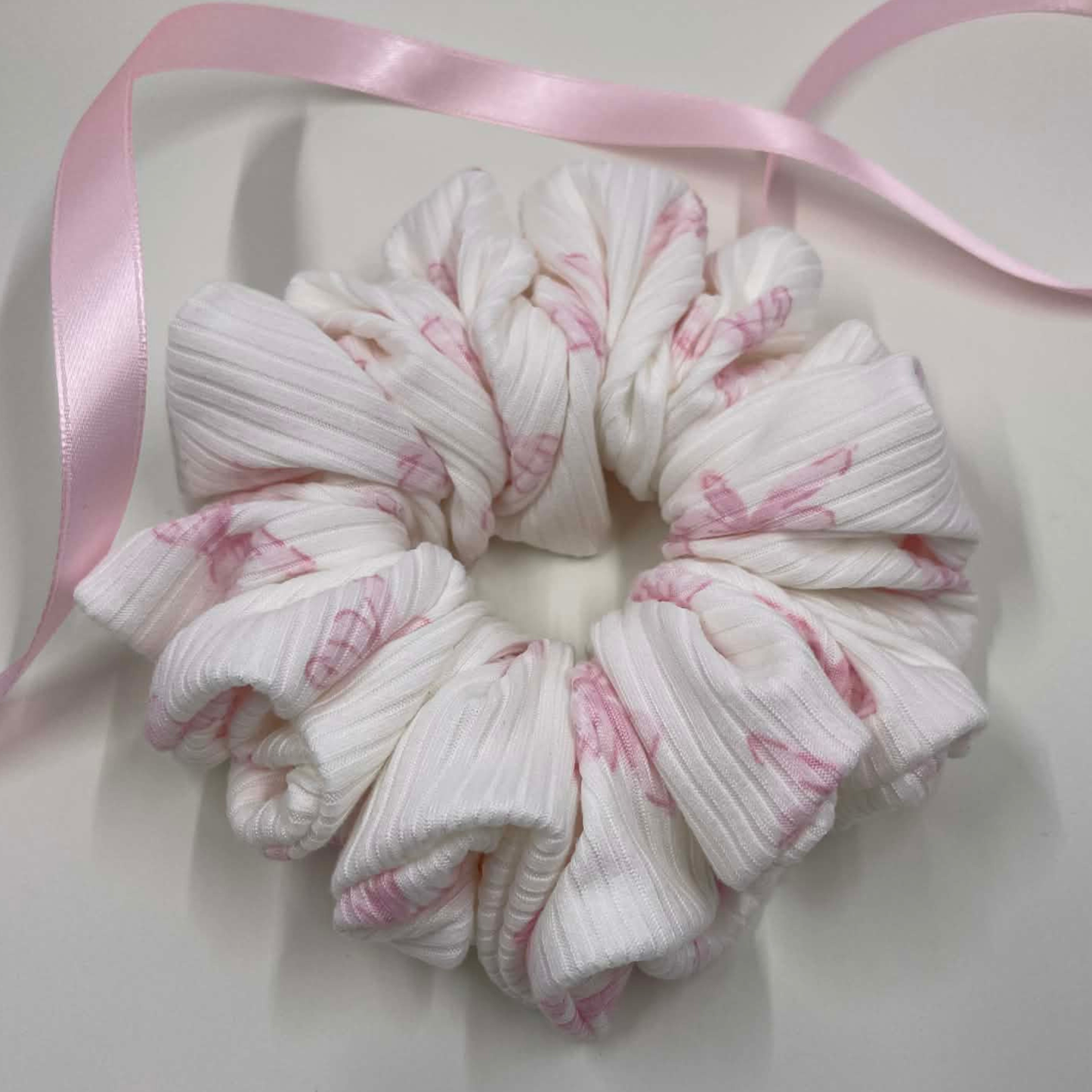 THE COQUETTE PINK BOW XL HAIR SCRUNCHIE