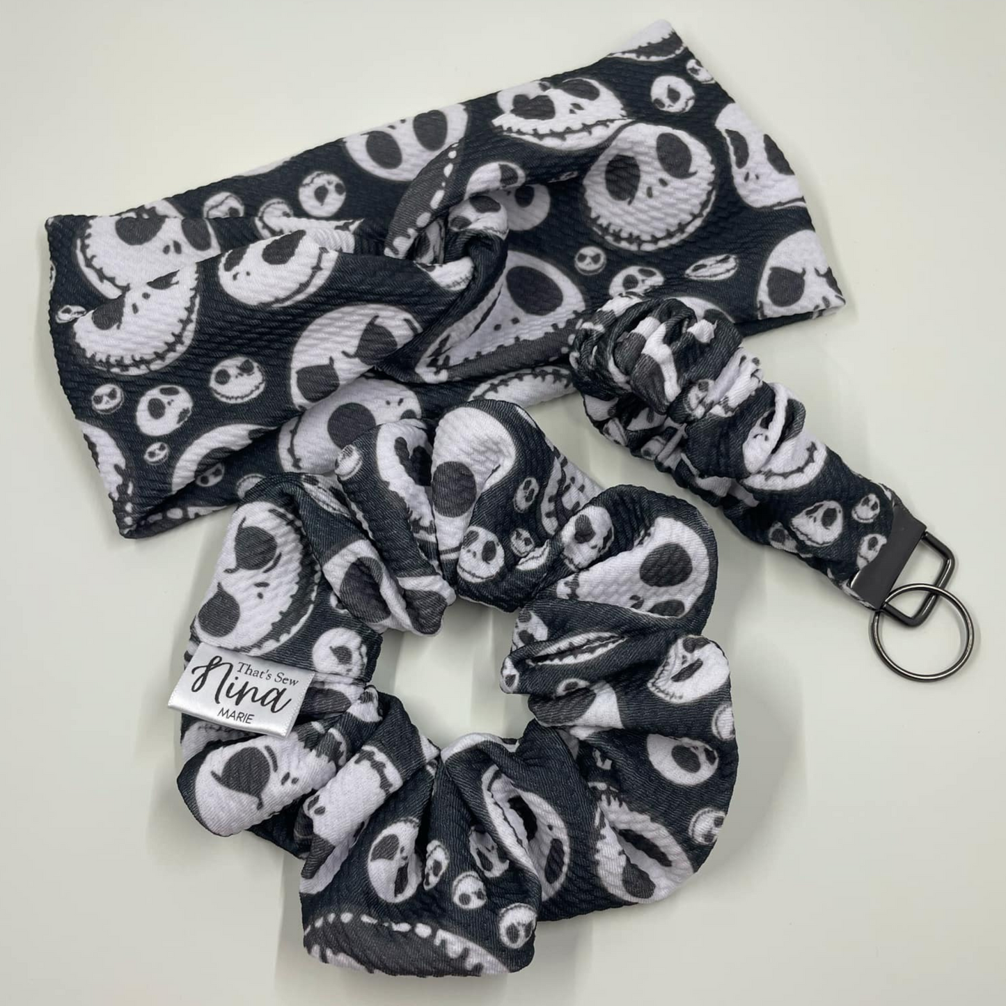 THE SCARY FACE SCRUNCHIE KEYCHAIN