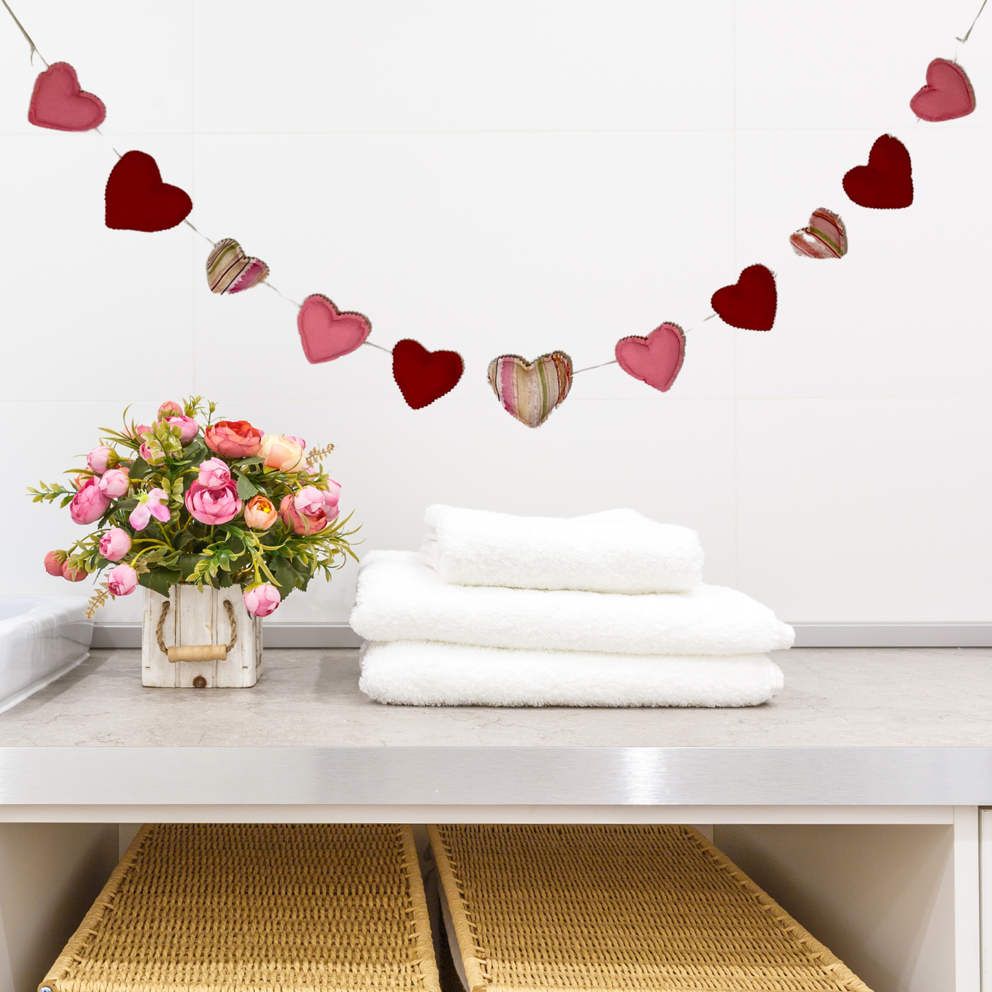 HEART-to-HEART GARLAND