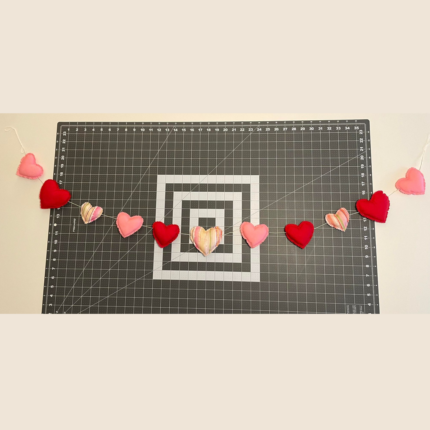 HEART-to-HEART GARLAND