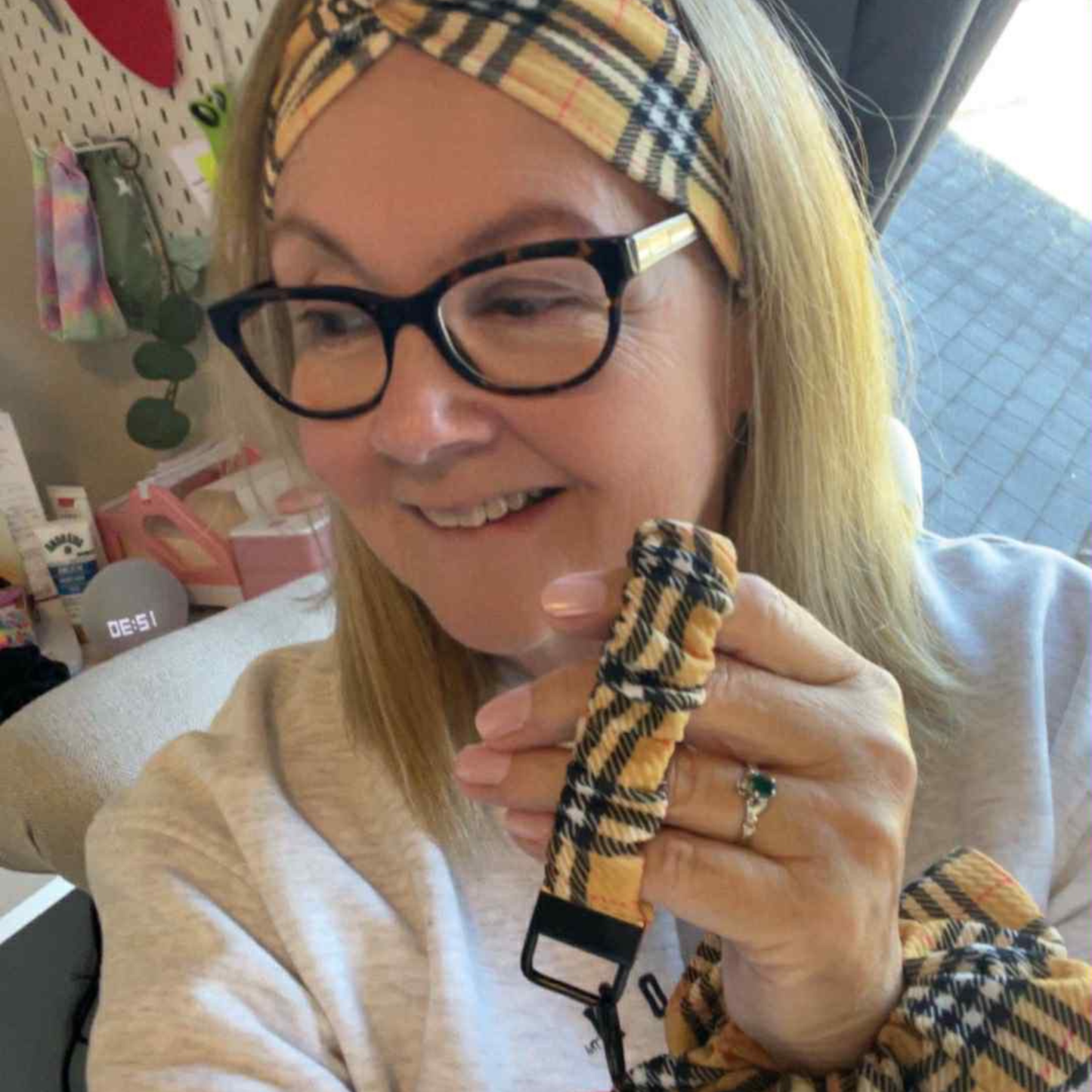 THE BLAIR SCRUNCHIE KEYCHAIN