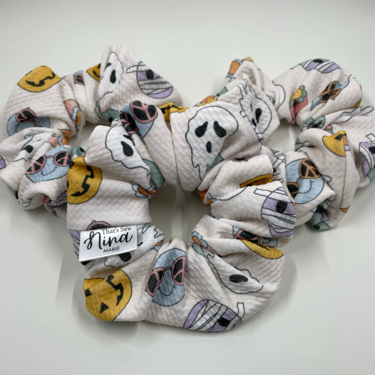 THE HIPPIE HALLOWEEN HAIR SCRUNCHIE