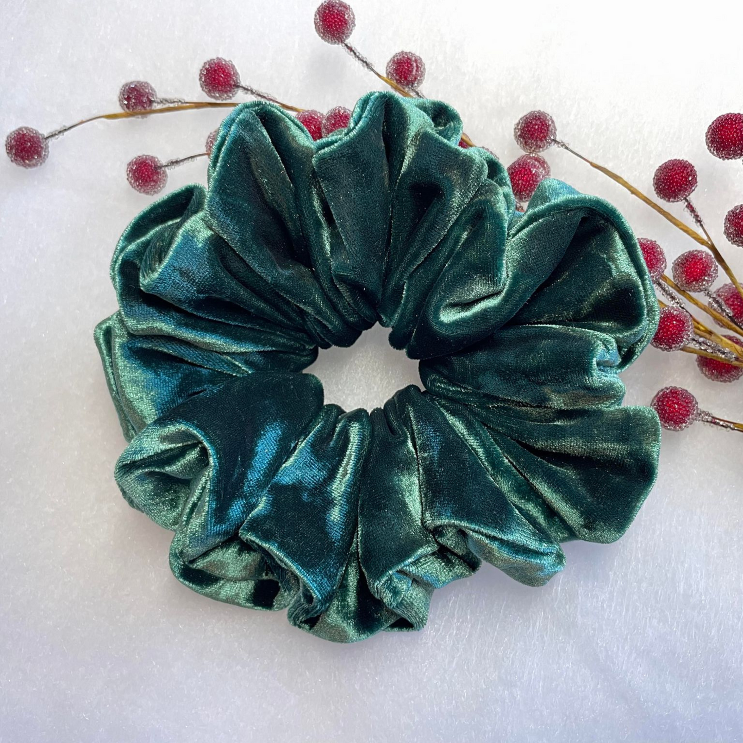 THE HUNTER XL HAIR SCRUNCHIE