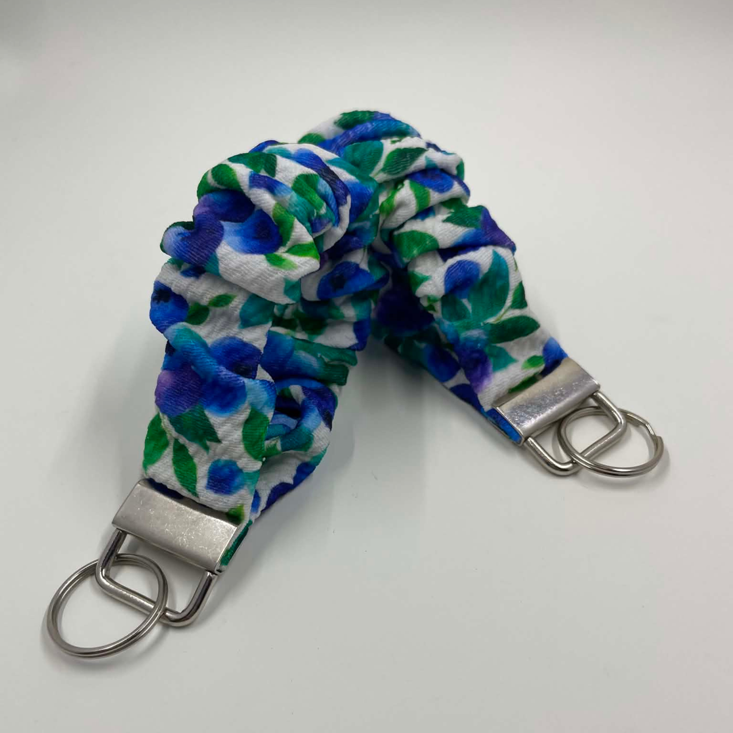 THE INDIGO BLUE-BERRY SCRUNCHIE KEYCHAIN