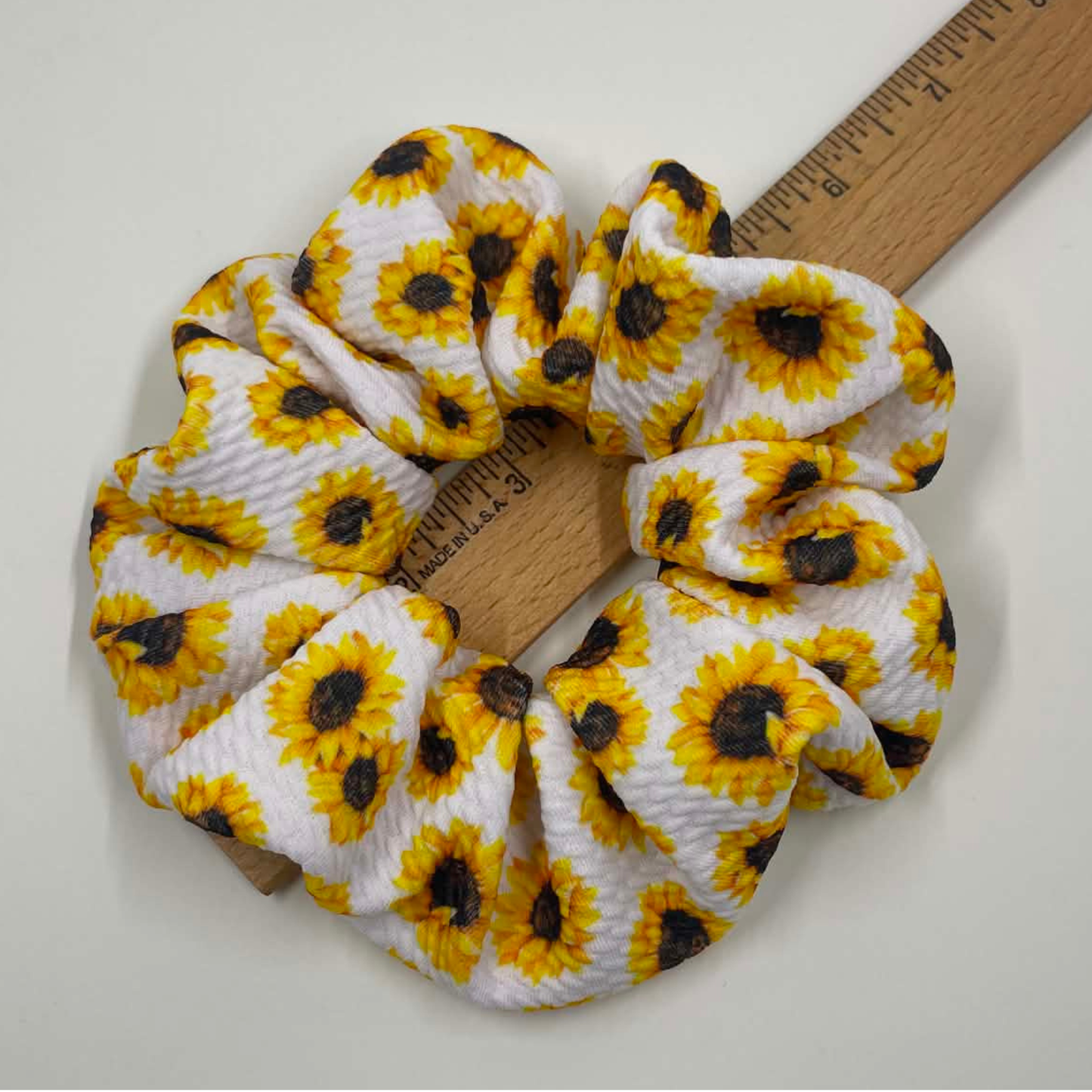 THE SUNFLOWER HAIR SCRUNCHIE