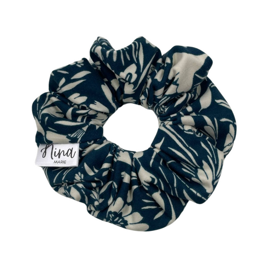 TILLY'S TRUE-BLUE TEAL HAIR SCRUNCHIE