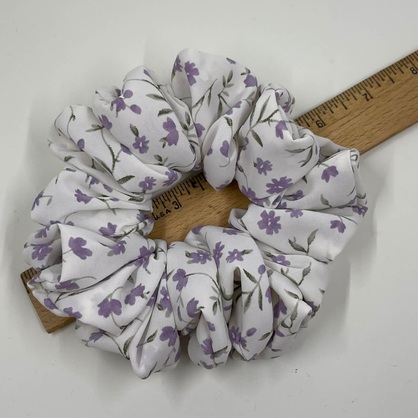THE VIOLETTA XL HAIR SCRUNCHIE