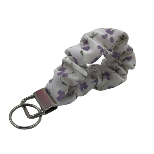 THE VIOLETTA SCRUNCHIE KEYCHAIN