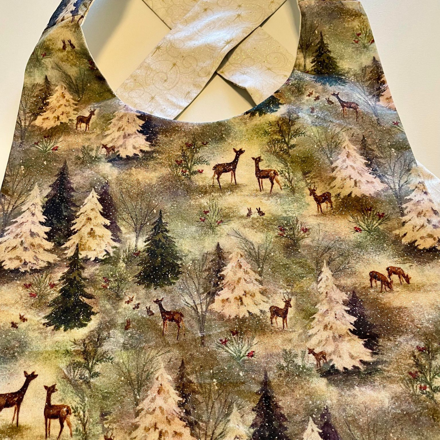 THE WOODLAND CHRISTMAS REVERSIBLE APRON