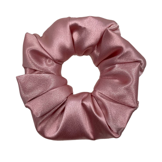 THE BALLET PINK SATIN CLASSIC HAIR SCRUNCHIE