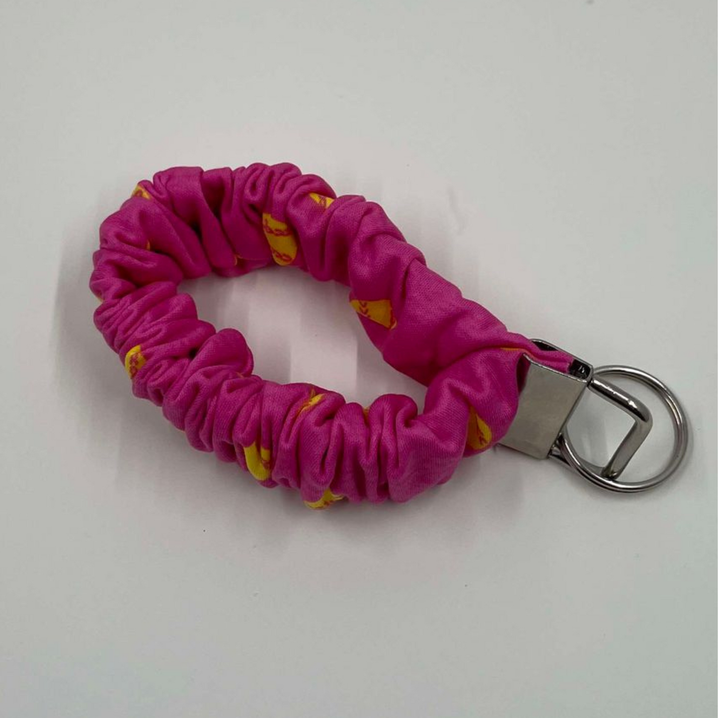 THE DOTTIE SCRUNCHIE KEYCHAIN